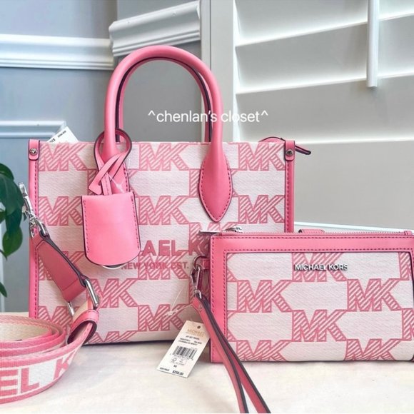 Michael Kors Handbags - 🔥NeW! Michael Kors Mirella Small Set